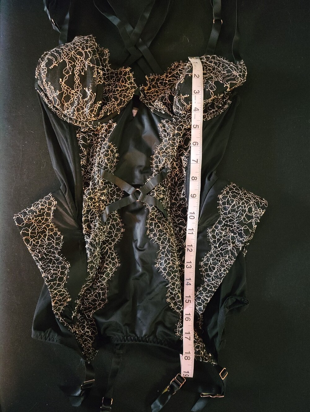Victoria's Secret Black & Gold Lace Bustier - Picture 4 of 16